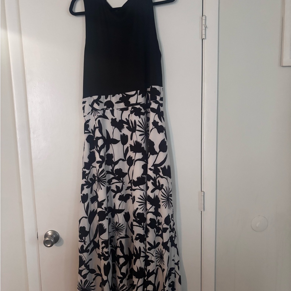SHEIN Black and White Floral Maxi Dress